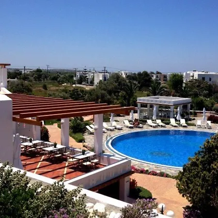 Porto Naxos Hotel 4*