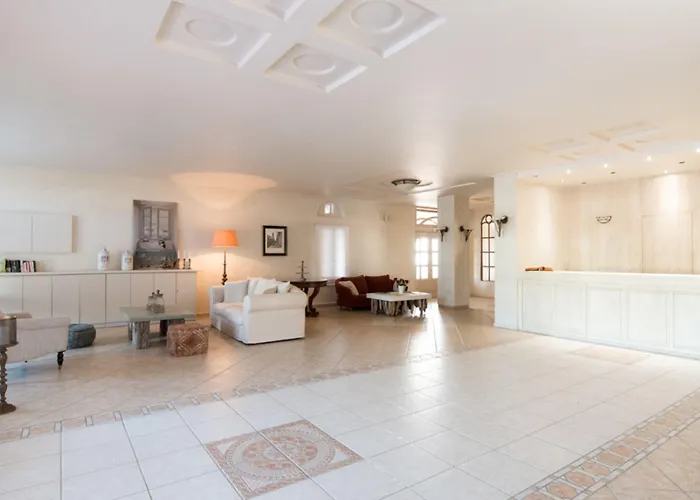 Porto Naxos Отель 4*