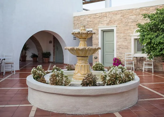 Отель Porto Naxos 4*