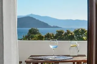 Porto Naxos Hotel
