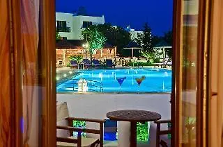 Hotel Porto Naxos 4*