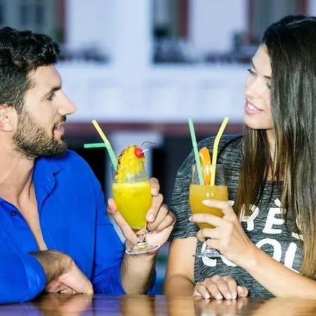 波尔图纳克索斯酒店 4* Naxos City