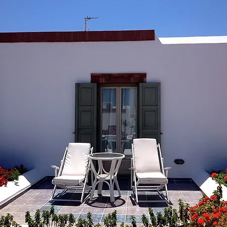 ホテル Porto Naxos 4*