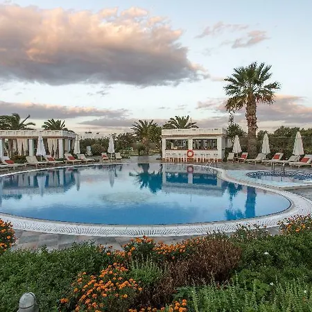 波尔图纳克索斯酒店 Naxos City