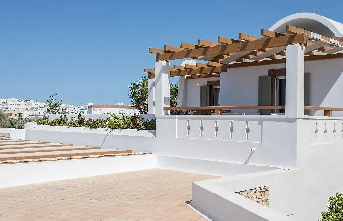 Porto Naxos Hotel 4*